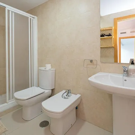 Beachside Penthouse La Red Edward * 坎佩略