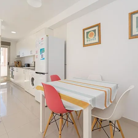 Beachside Penthouse La Red Edward * 坎佩略